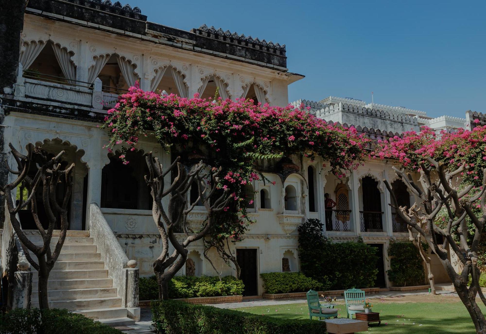 The Rawla Narlai - A Luxury Heritage Stay In Leopard Country Екстер'єр фото